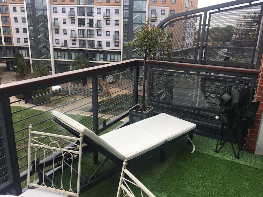 Fantastic New York Style Loft Apartment. Londres Exterior foto